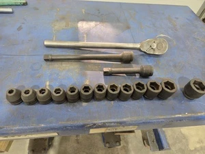 3/4 Drive Impact Socket Set 1/2 To 1-1/4 + Extensions - Snap-On - pre-owned - Bild 1 von 2