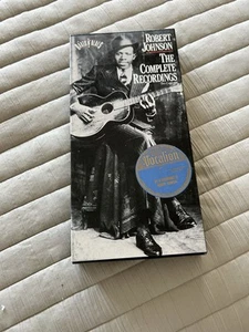 “Robert Johnson: The Complete Recordings” Box Set Includes 2 Cassettes & Lyrics - Picture 1 of 8