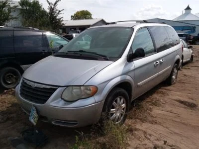 Pilar central derecho pasajero para caravana 01-07 2012352 Foto 1 de 4