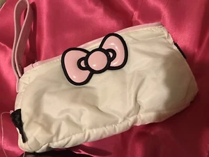 Hello Kitty Handgelenktasche - Bild 1 von 7