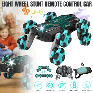 8 Ruote RC Stunt Car Torsione Veicolo Radio Telecomando Sensore Gesti Mano - Foto 1 di 15