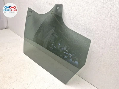 Panel de ventana abierta de vidrio para pasajero puerta trasera derecha BMW X3 M50 2025-26 OEM G45 Foto 1 de 4