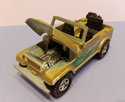 Ss3 - Majorette 1:32 Macchinina Automobilina Jeep Off Road - Immagine 1 di 4