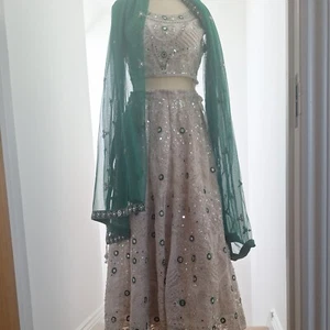 Asian Indian Pakistani Party Wear Wedding Maxi Dress size small - Picture 1 of 8