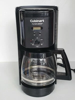 Cafetera programable Cuisinart 12 tazas-DCC-1000BK Foto 1 de 3