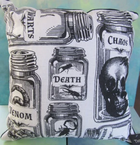 Marlo Lorenz Throw Accent Pillow Halloween Potion Bottles Apothecary Jars NWT - Picture 1 of 15