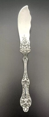 Cuchillo de mantequilla maestro de plata esterlina con flor de azahar antiguo Alvin sin monograma Foto 1 de 4