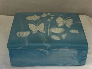 INCOLAY CARVED STONE LOOK JAPAN MUSIC JEWELRY BOX FLOWERS & BUTTERFLIES GC - Picture 1 of 7