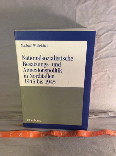 Foto 1 di 12