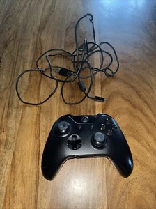 Controller Xbox one wireless+Cavo - Foto 1 di 7