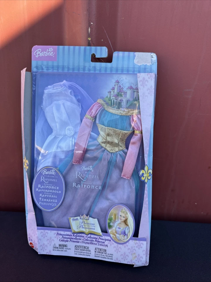 2001 Mattel Barbie Doll as Rapunzel Fashion Gift Set Clothes MIB # 47612