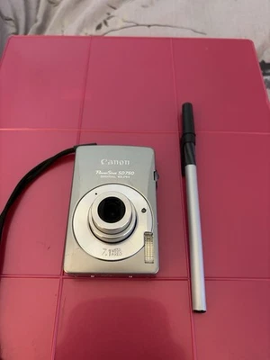 Canon PowerShot ELPH SD750-7.1 MP Digital Camera-SD Card & Charger-Tested  - Image 1 of 4