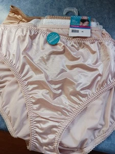 Vanity Fair Radiant Light Control Undershapers Underwear Size 5XL 12 Hi Cut New - Picture 1 of 3