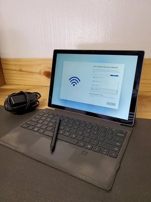 Teclado Microsoft Surface 1796 256 GB SSD I5 8350U 8 GB RAM PEN Win 11 Pro Touch Foto 1 de 4