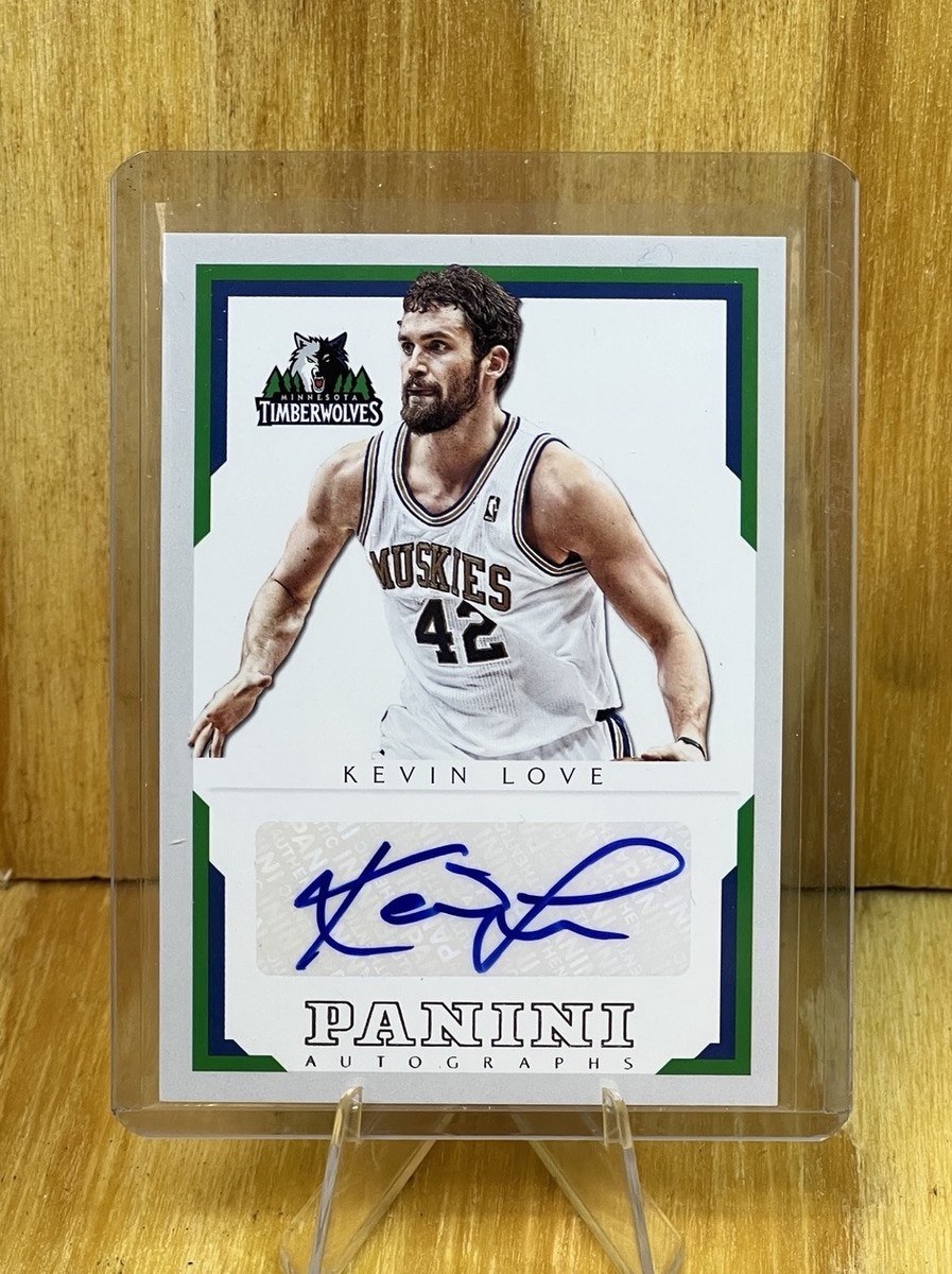 Kevin Love Basketball Autographed Sports Trading Cards 