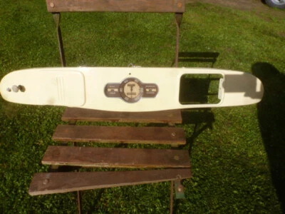 RENAULT 4CV:planche de bord +compteur:JAEGER - Photo 1/4