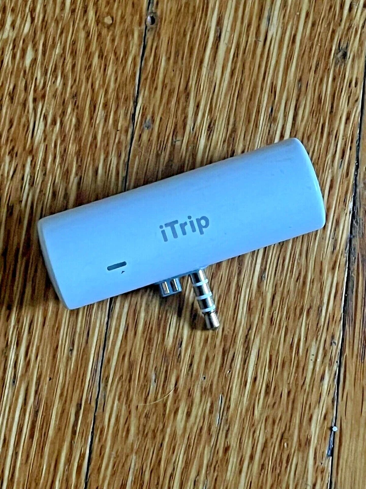 Griffin iTrip FM Transmitter for iPod (Older Generation) - Image 1 of 1
