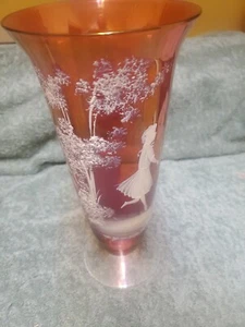 Beautiful FENTON MARY GREGORY CRANBERRY VASE - Picture 1 of 4