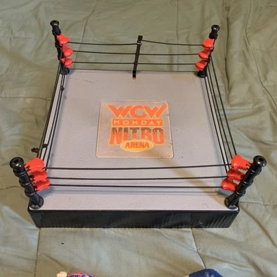 Anel vintage WCW Monday NItro Arena final dos anos 90  - Imagem 1 de 4