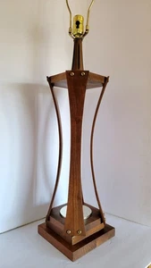 Vtg Mid Century Modern Bruce Ind. Sculpted Wood & Brass Table Lamp 34" Tall - Picture 1 of 11