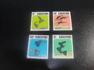 SINGAPORE 1974 Sc#206-09 Tropical Fish Set MNH XF - Picture 1 of 1