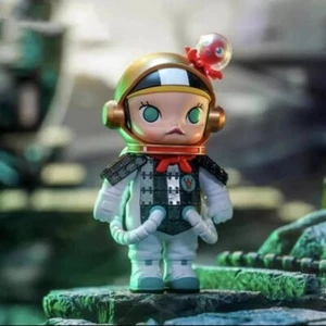 Original MOLLY100% Space Warriors Ausstellung Limited Edition Figur Spielzeug Authentic - Bild 1 von 4
