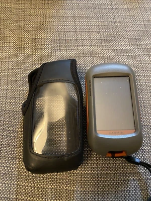 Garmin Dakota 20 2.6" Handheld GPS Navigator +16Gb MicroSD Card Free Shipping - Image 1 of 2