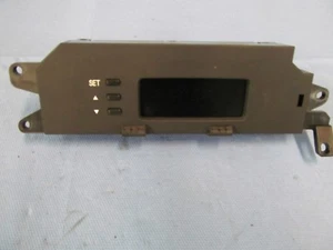 Hyundai i20 PBT LCD Uhr mitte grau Display vorn original Bj 14- - Bild 1 von 6