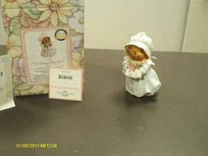 2012 Cherished Teddies - Club Membears Only -  SALLY  w/ bonnet & flowers   2012 - Picture 1 of 4