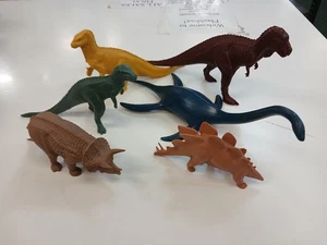 Vintage Lot Of 6 British Museum Dinosaur Toys - Picture 1 of 1
