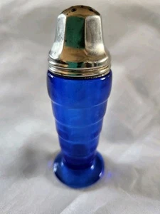 VINTAGE COBALT BLUE DEPRESSION GLASS SALT or PEPPER SHAKER - Picture 1 of 4