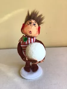 Collectible 2011 Annalee Dolls Christmas Monkey Snowball Soft Sculpture Form 8"H - Foto 1 di 5