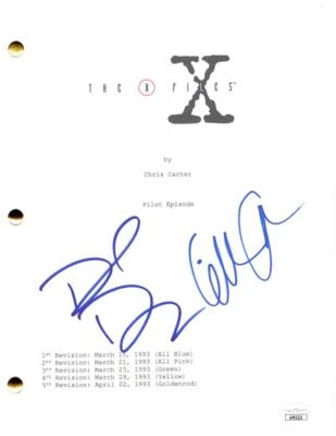Gillian Anderson & David Duchovny Signed Autograph The X-Files Pilot Script JSA - Image 1 of 2