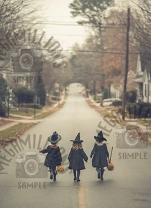 Foto vintage años 70 de niños niñas truco o trato en brujas de Halloween 60 - Imagen 1 de 2