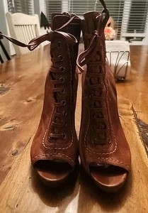 Miu Miu braune Leder Schnürstiefel Booties Größe 9 - Bild 1 von 23