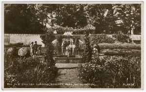 Old English Gardens Sewerby Bridlington Valentines Old Photo Postcard Unused #42 - Picture 1 of 2