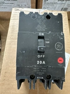 GE TEY320 3 Pole 20A Circuit Breaker - Picture 1 of 4