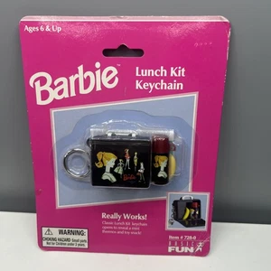 Barbie Schlüsselanhänger, Mini Brotdose Lunch Set mit 60er Jahre Barbie Designs, 1999, NEU! - Bild 1 von 7