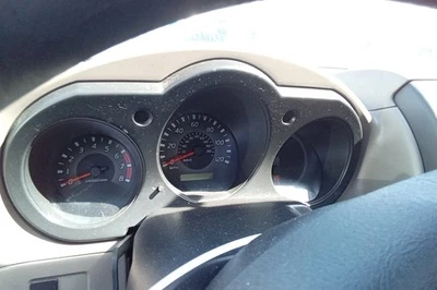 Frontier OE 2002 velocímetro calibre grupo 108 k millas Nissan Foto 1 de 4