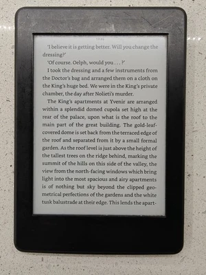 Kindle Paperwhite 7th Gen 4GB - Image 1 of 4