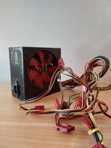 Xilence XP480 PC Netzteil 480 W ATX 12 V PFC 120 mm Lüfter - Bild 1 von 3