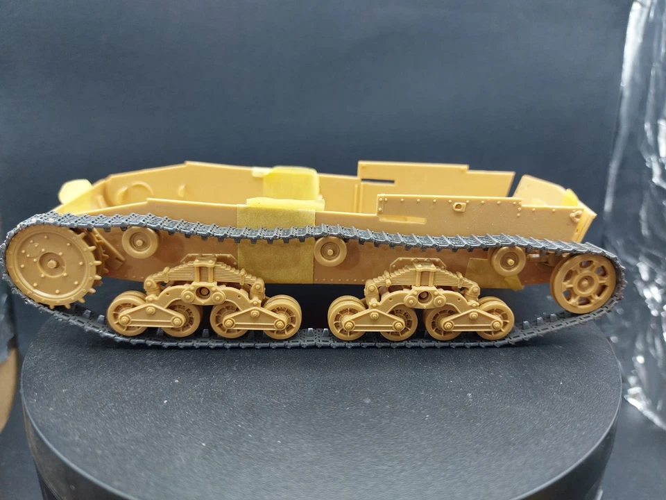 Kit Cingoli In Resina Per M43 Bassotto Italeri 1:35 - Immagine 1 di 4