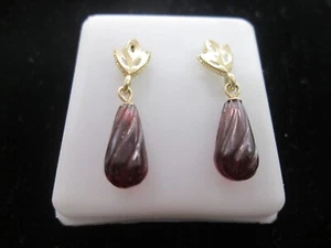 Beautiful 14K Gold Leaf Earrings - Picture 1 of 4