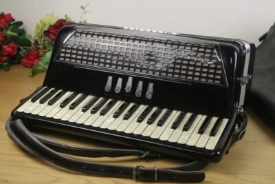 Excelsior 400 Old Accordion Test Completed Used Made in Italy - Image 1 of 4