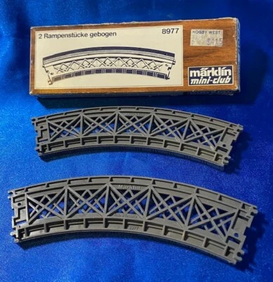 Vintage Marklin 8977 Z Scale Ramp Section Curved (2xr145mm) - Image 1 of 4