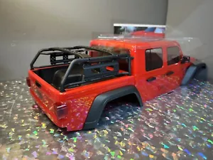 Axial SCX10 iii Jeep JT Gladiator Red Body w/ Interior Roll Cage & LED Lights - Picture 1 of 8