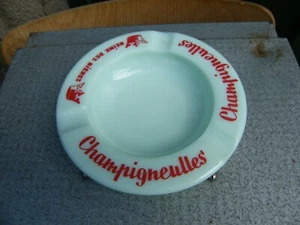 Green Opaline Ashtray Beer Champigneulles Queen of Beers - Picture 1 of 2