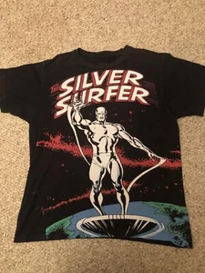 Camisa de surfista plateada vintage de Marvel Comics talla mediana Serigrafía rara arte años 60 - Imagen 1 de 13