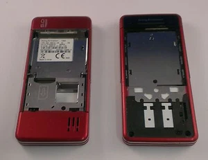 Véritable housse de boîtier rouge originale Sony Ericsson C902 fascia visage - Photo 1 sur 1
