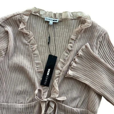 Moda Nova Mujeres XL Topo Tostado Manga Larga Volantes Corbata Frontal Giulette Blusa Prenda para el torso Foto 1 de 4